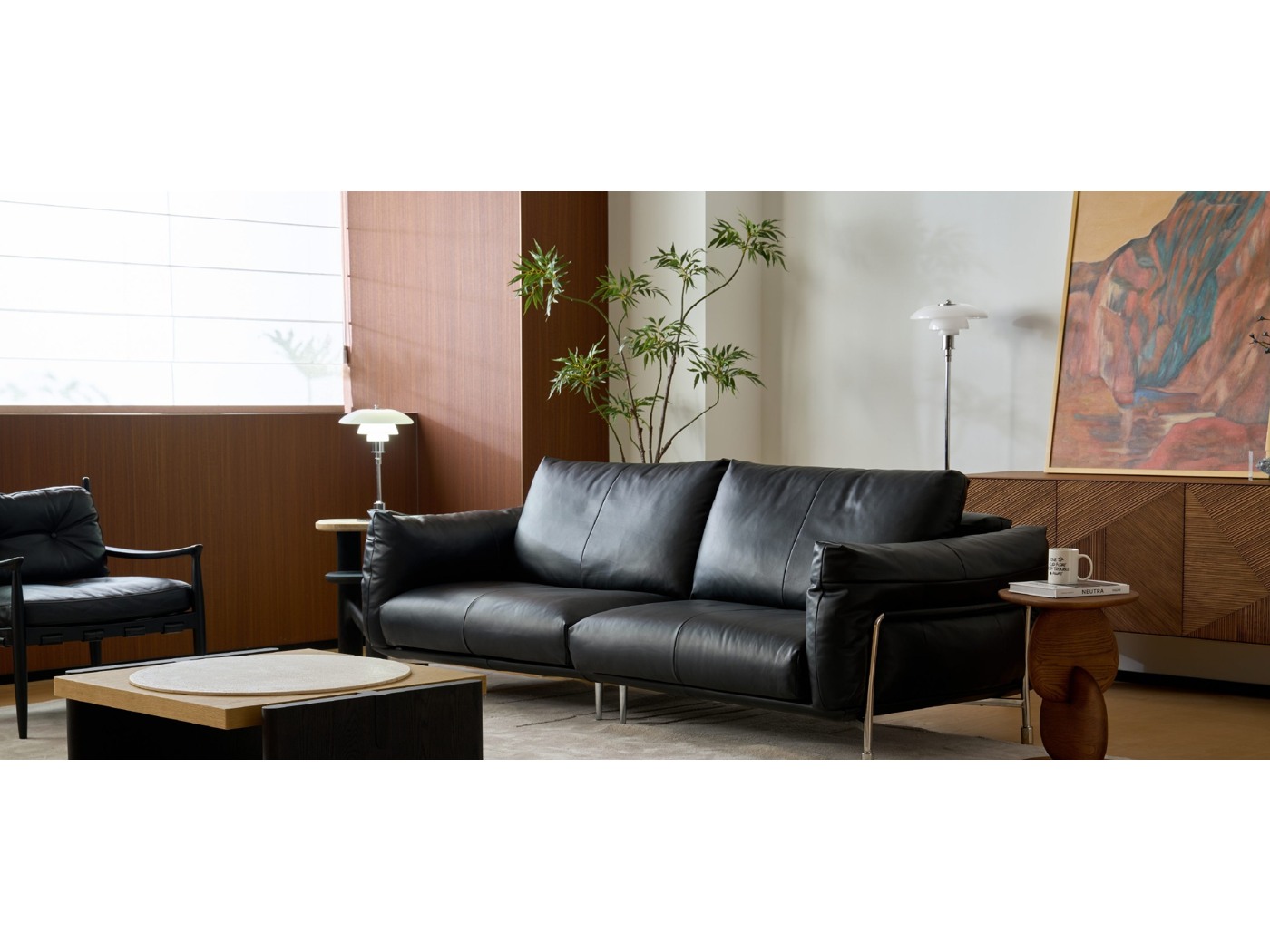 RS1073 Sofa